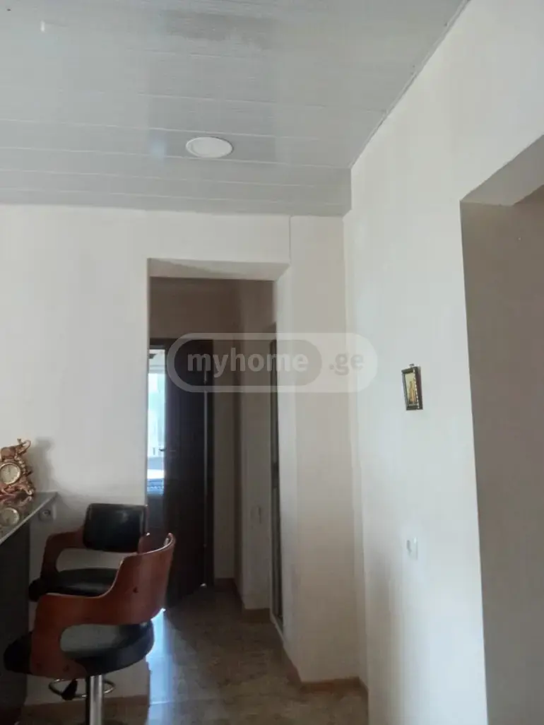 For Sale 2 Room Apartment Kutaisshi view 8