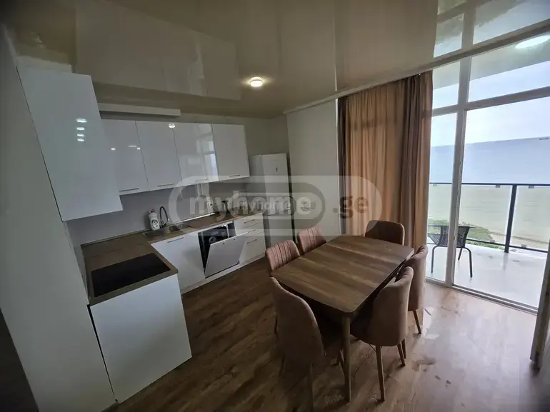 For Sale 3 Room Apartment view 3
