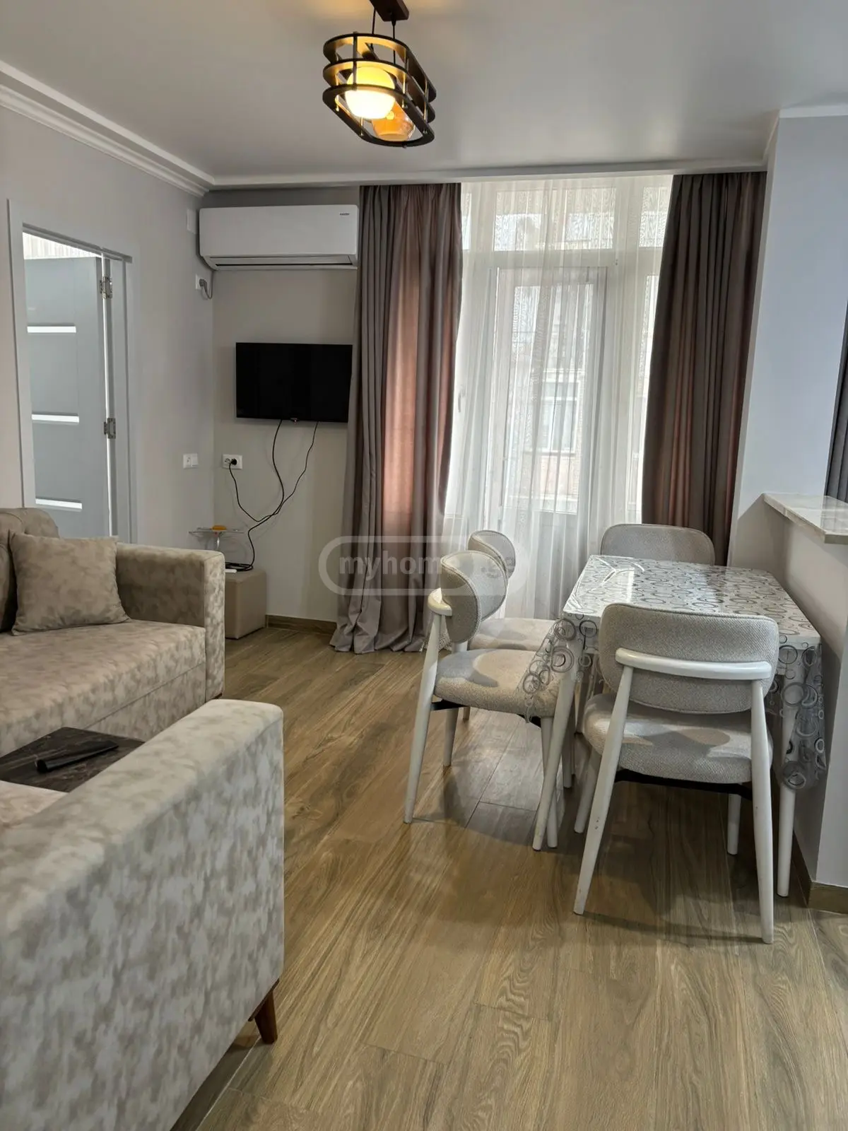 For Rent 3 Room Apartment view 2