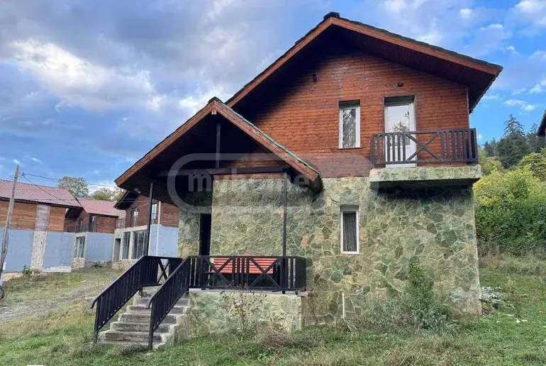 For Sale 3 Room Country House Borjomshi view 1