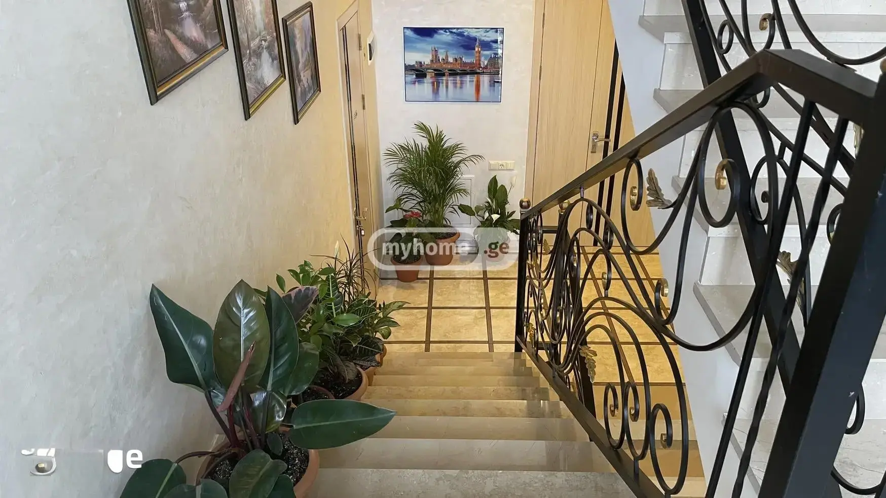 For Rent 10+ Room Private House In Batumi view 4