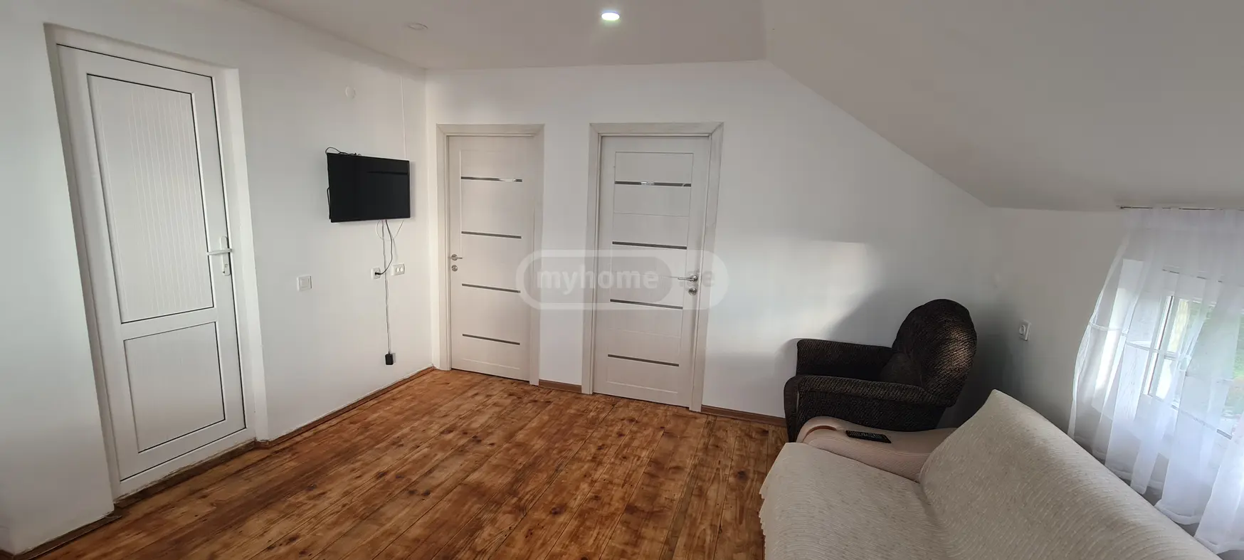 Daily Rent 3 Room Sastumro Ozurgetis Munitsipalitetshi, 8 of 12