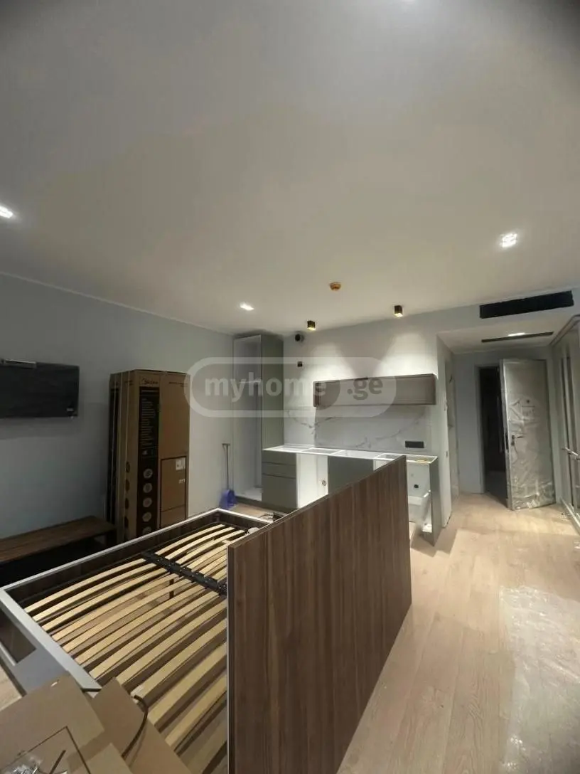 For Sale 1 Room Apartment view 1