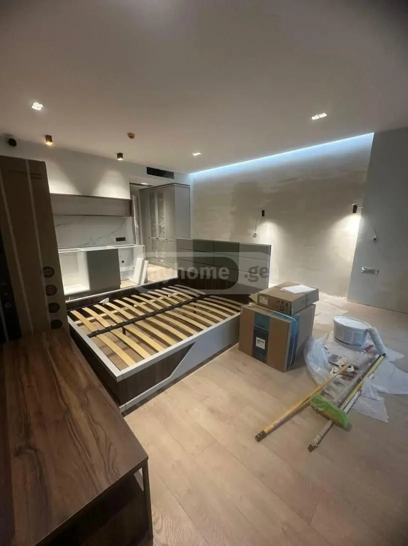 For Sale 1 Room Apartment view 3
