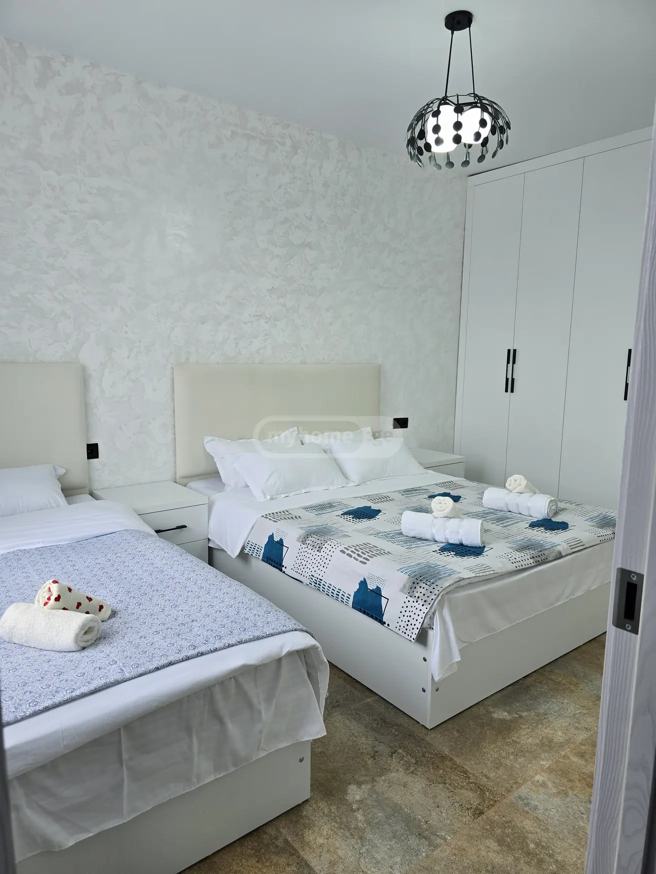 Daily Rent 2 Room Apartment, 1 of 12