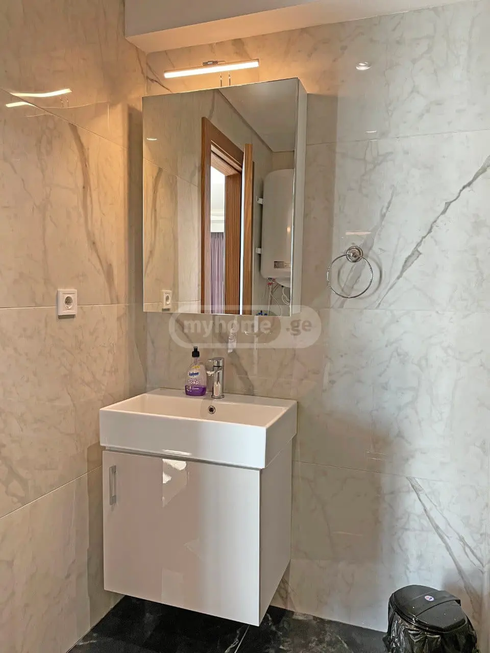 For Sale 1 Room Apartment view 2