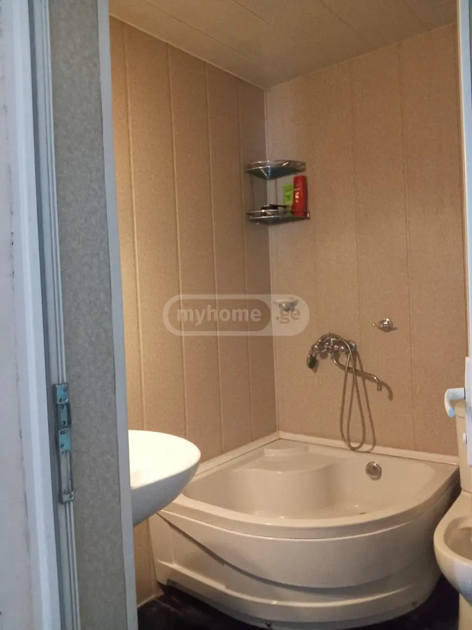 For Sale 2 Room Apartment Kutaisshi view 6