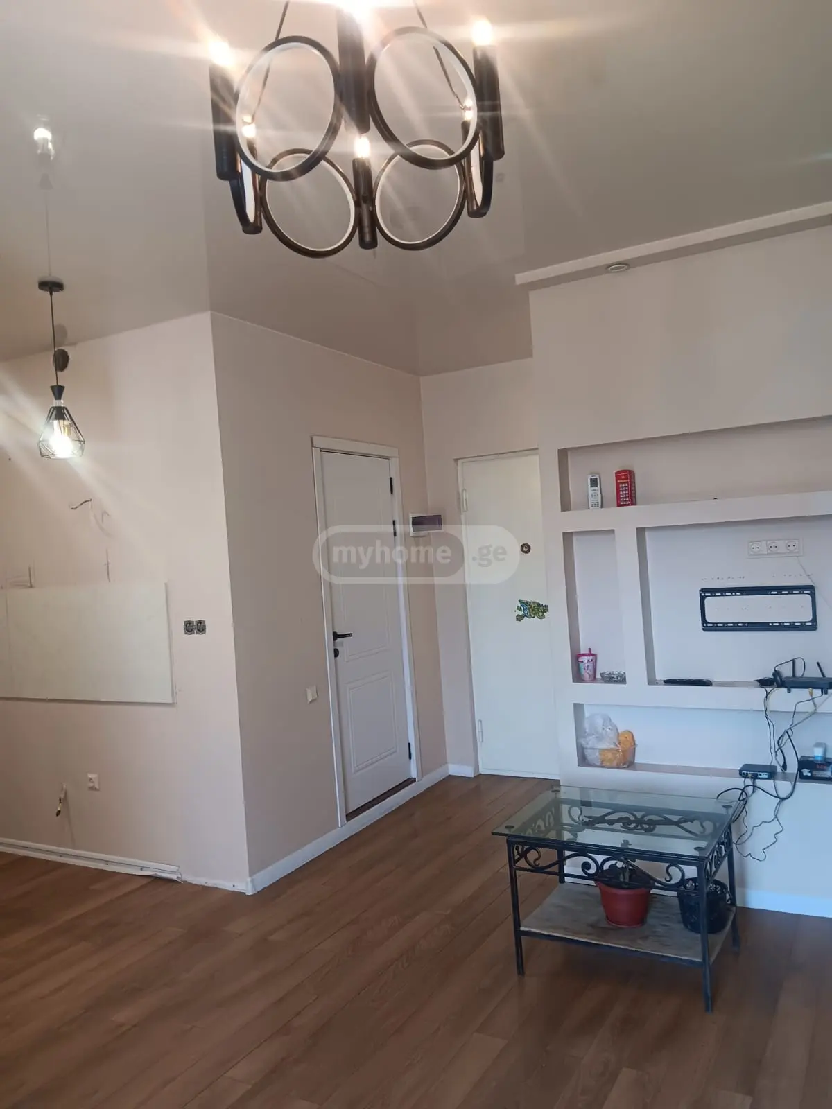 Продажа 2-комната Квартира view 2