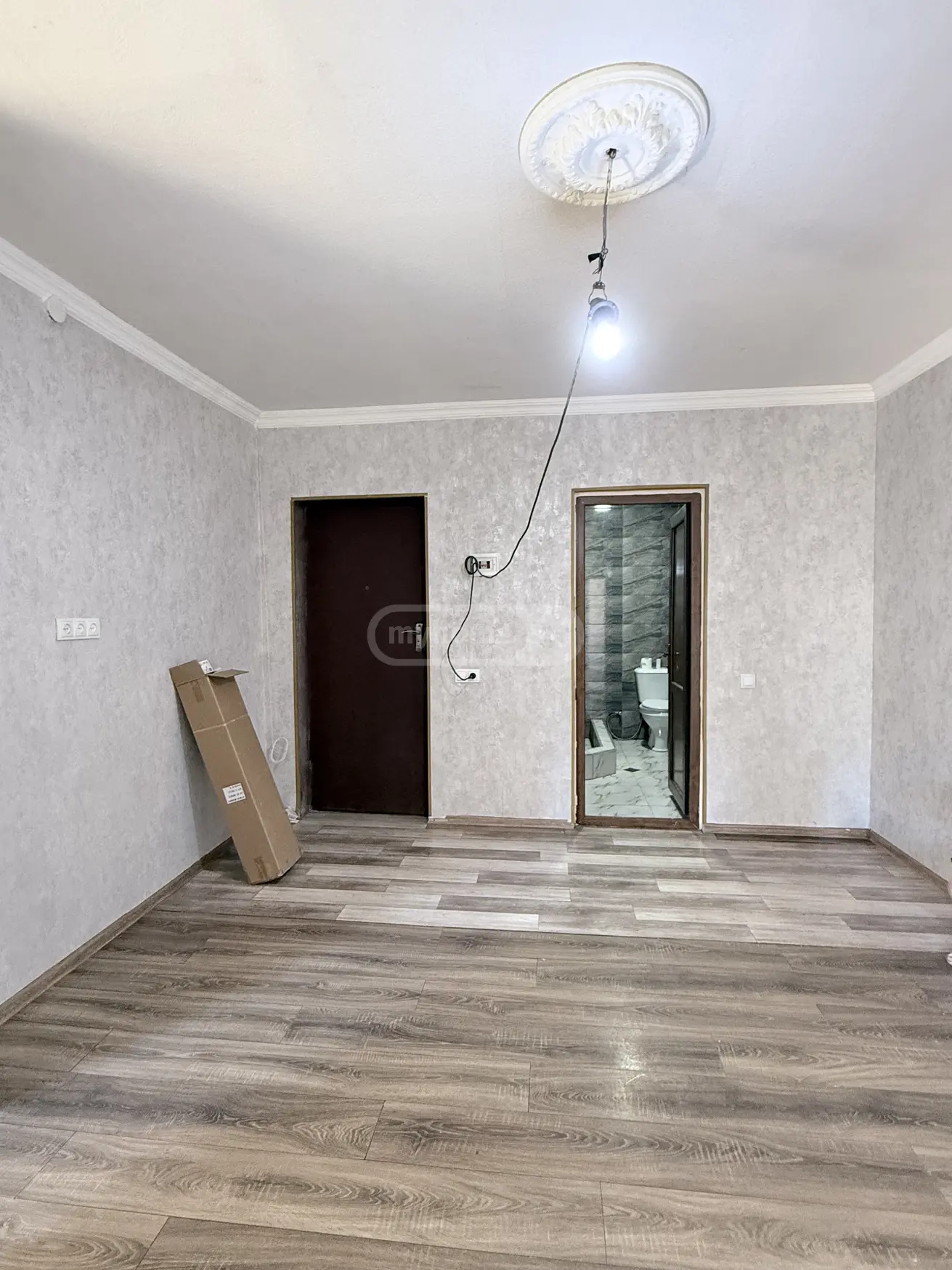For Sale 2 Room Apartment Gorshi view 3