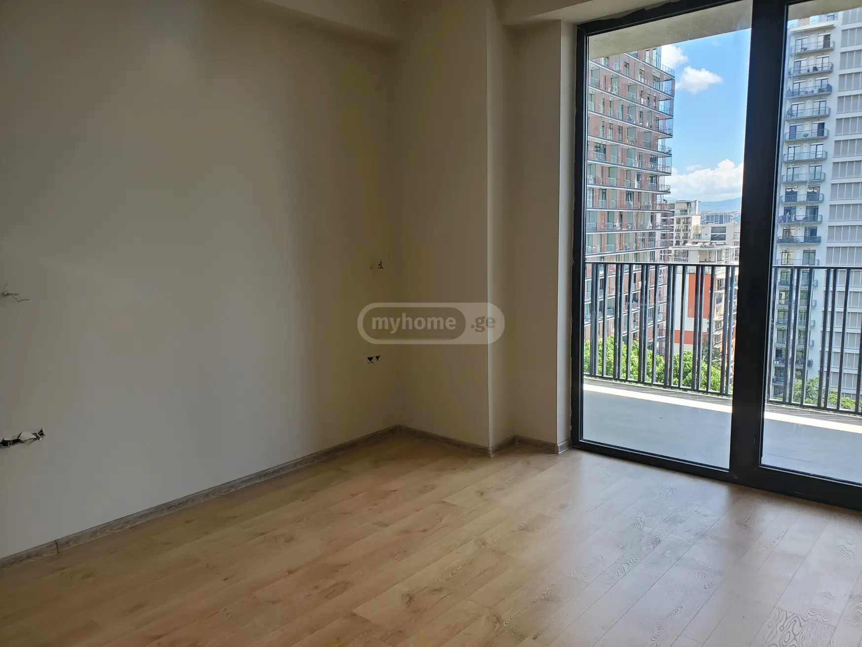 For Sale 3 Room Apartment, 10 of 11