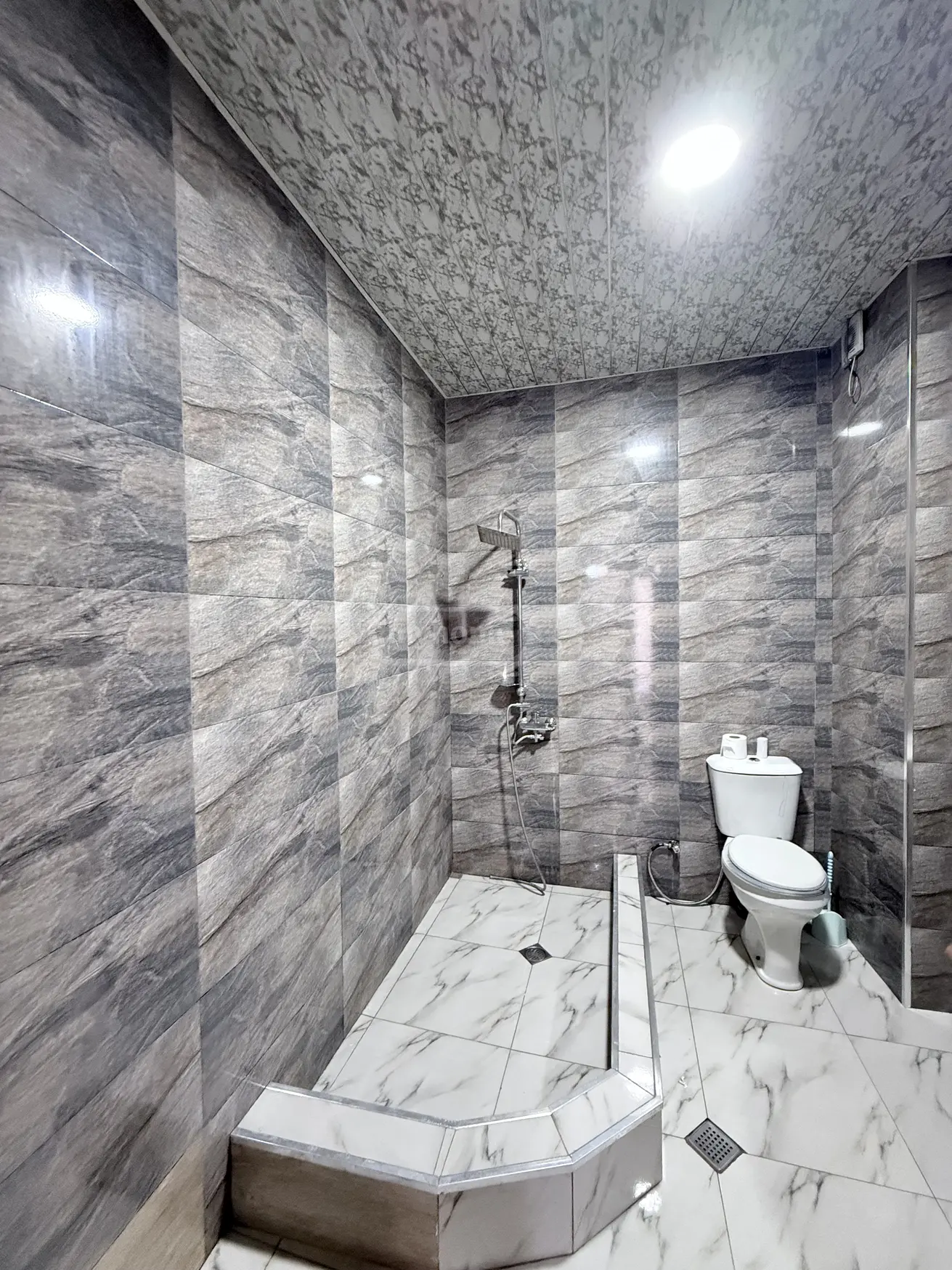 For Sale 2 Room Apartment Gorshi view 5