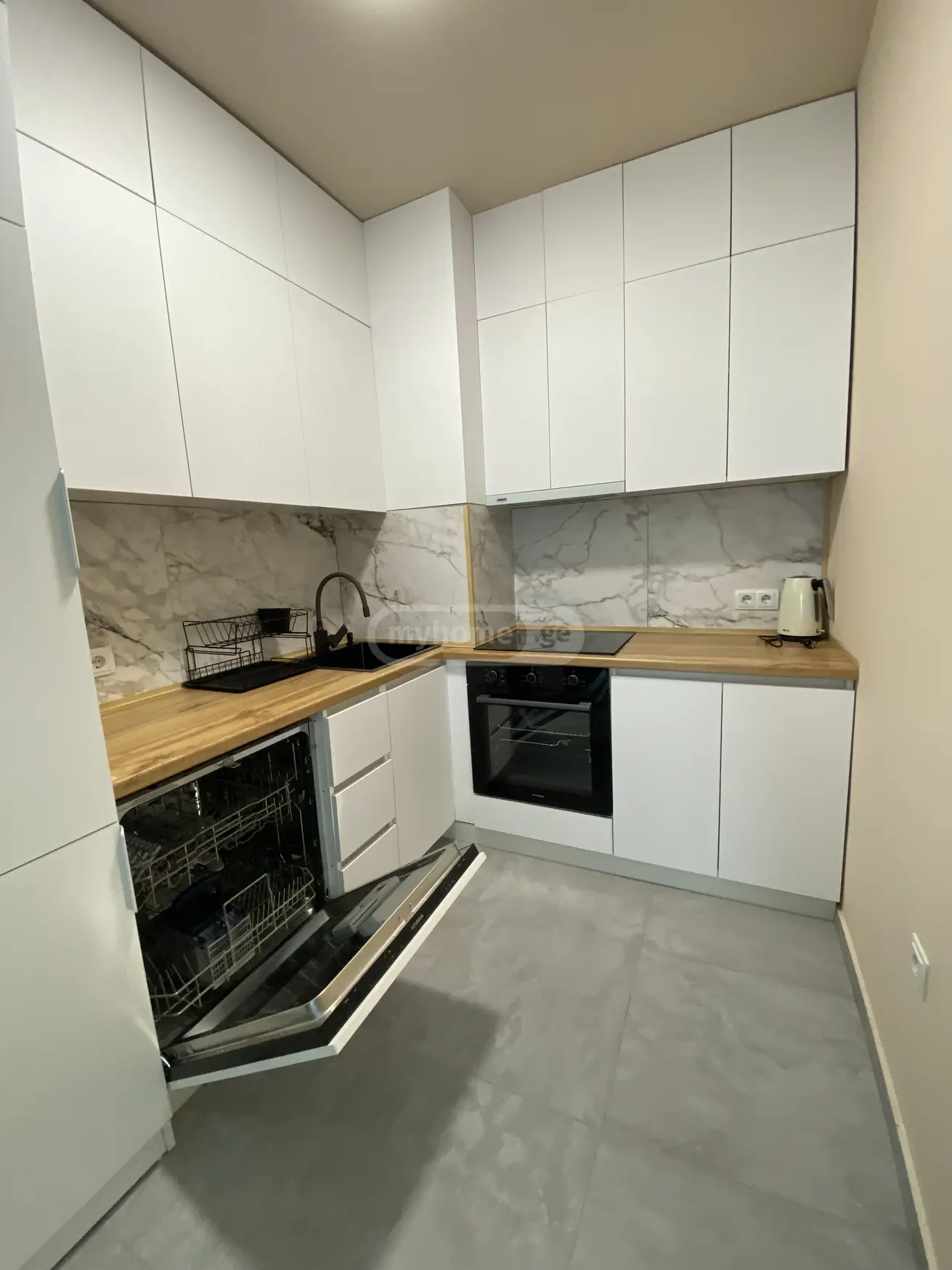 For Rent 3 Room Apartment, 5 of 12