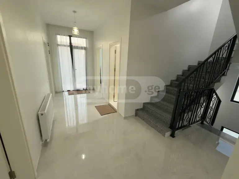 For Rent 8 Room Country House view 7