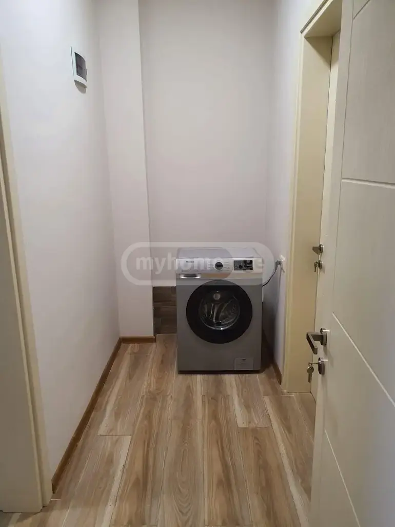 For Rent 7 Room Private House view 12