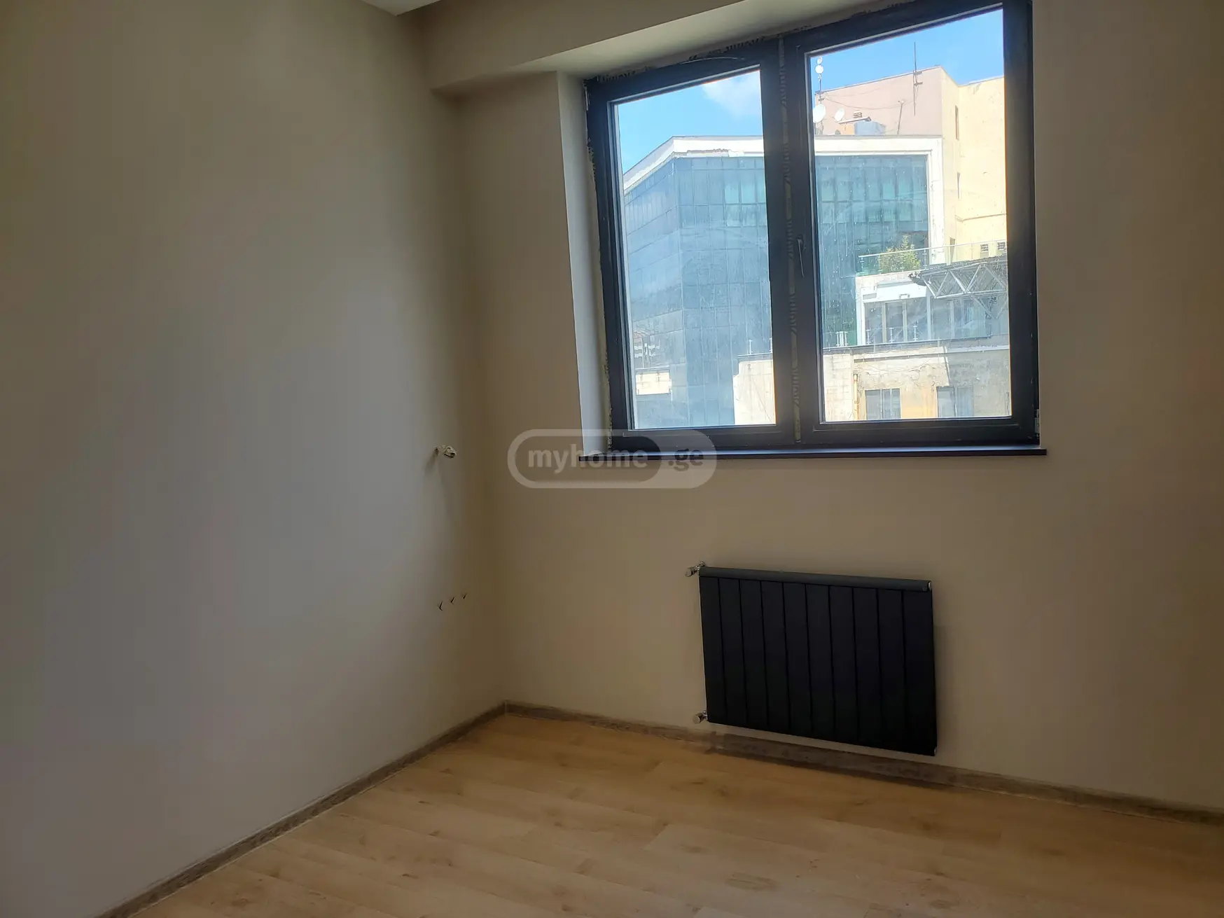 For Sale 3 Room Apartment, 9 of 11