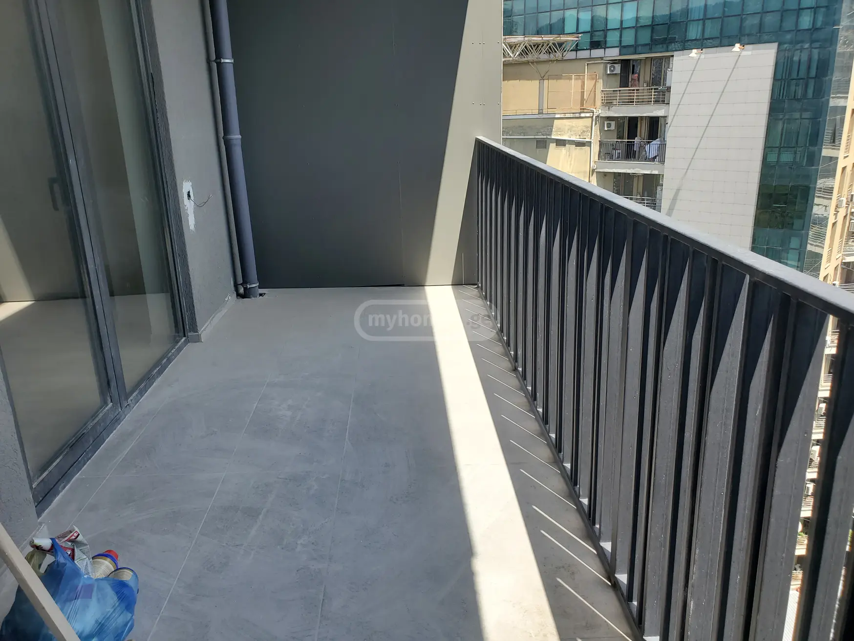 For Sale 3 Room Apartment, 7 of 11