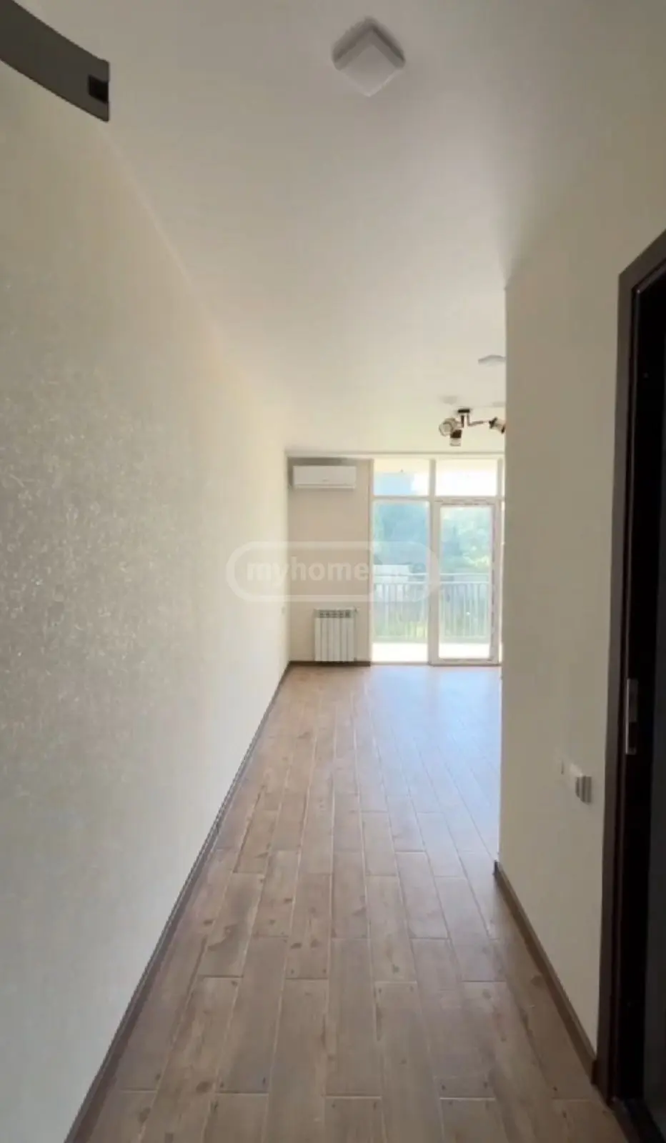 For Sale 2 Room Apartment view 2