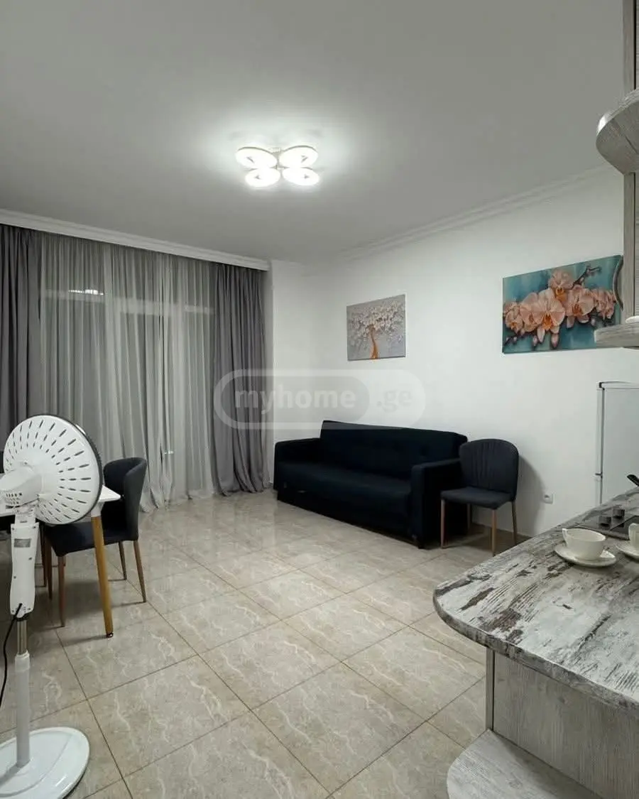 For Sale 2 Room Apartment view 1
