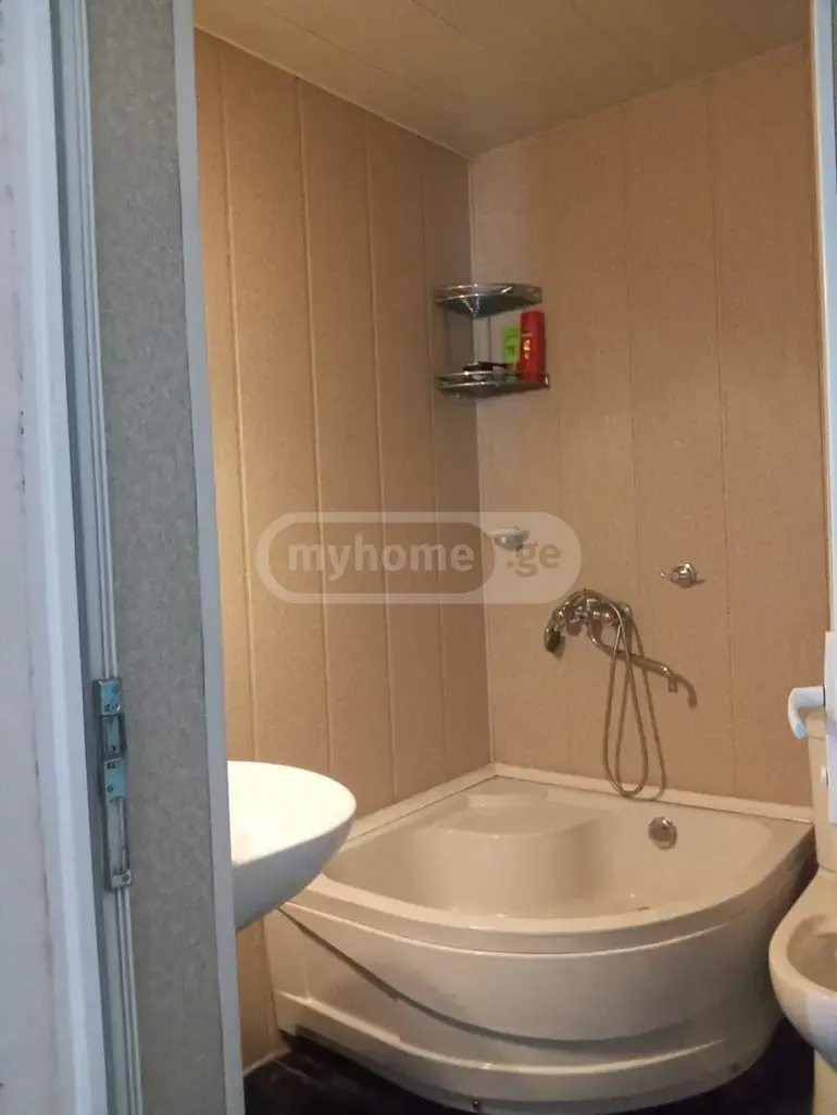 For Sale 2 Room Apartment Kutaisshi view 2