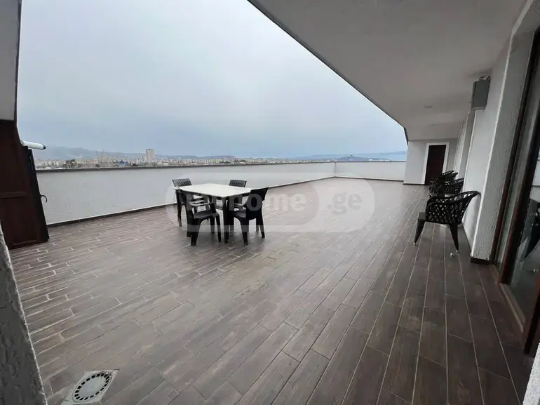 For Rent 10+ Room Sastumro In Gldani view 1