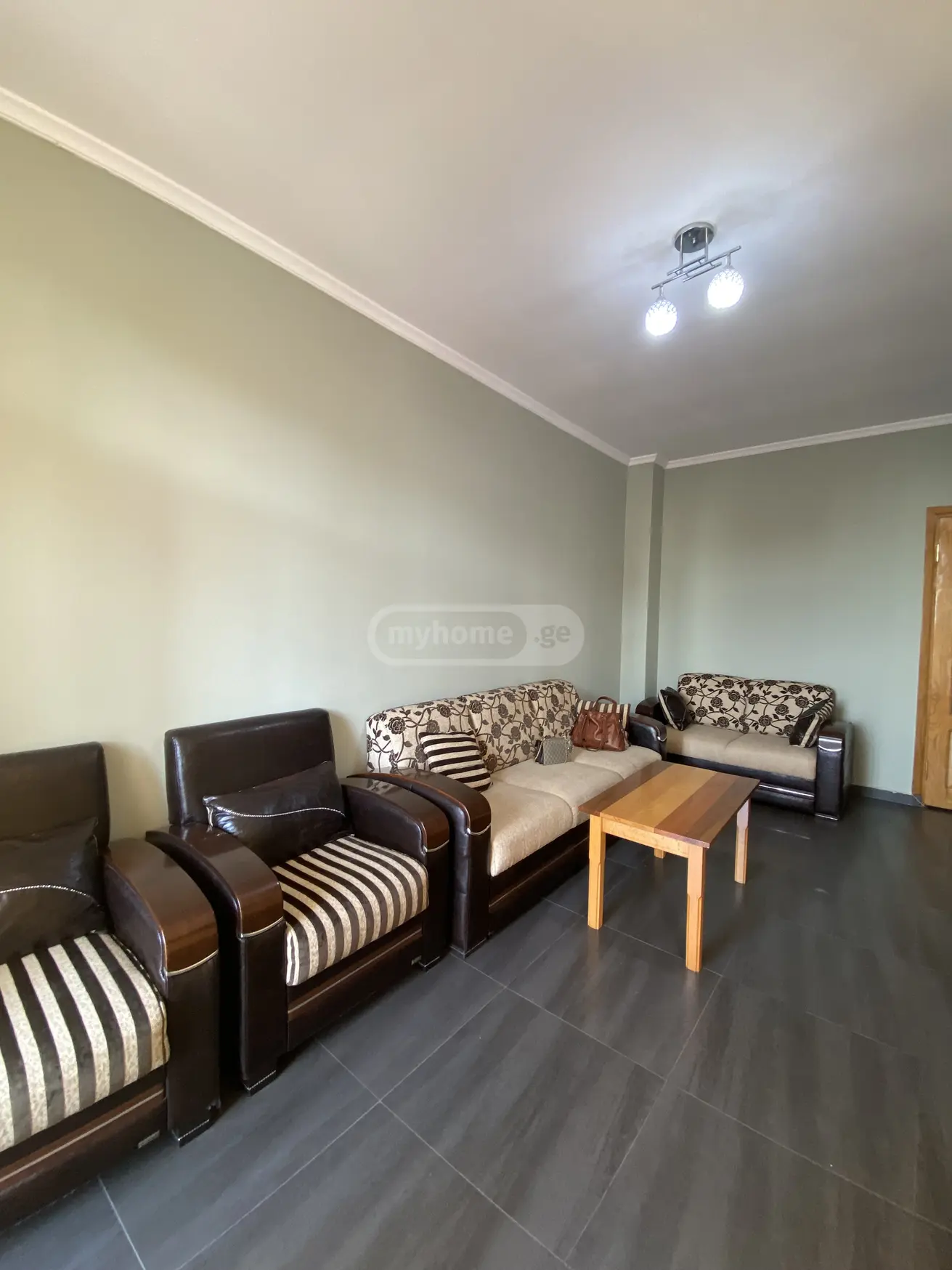 For Rent 2 Room Apartment, 10 of 12