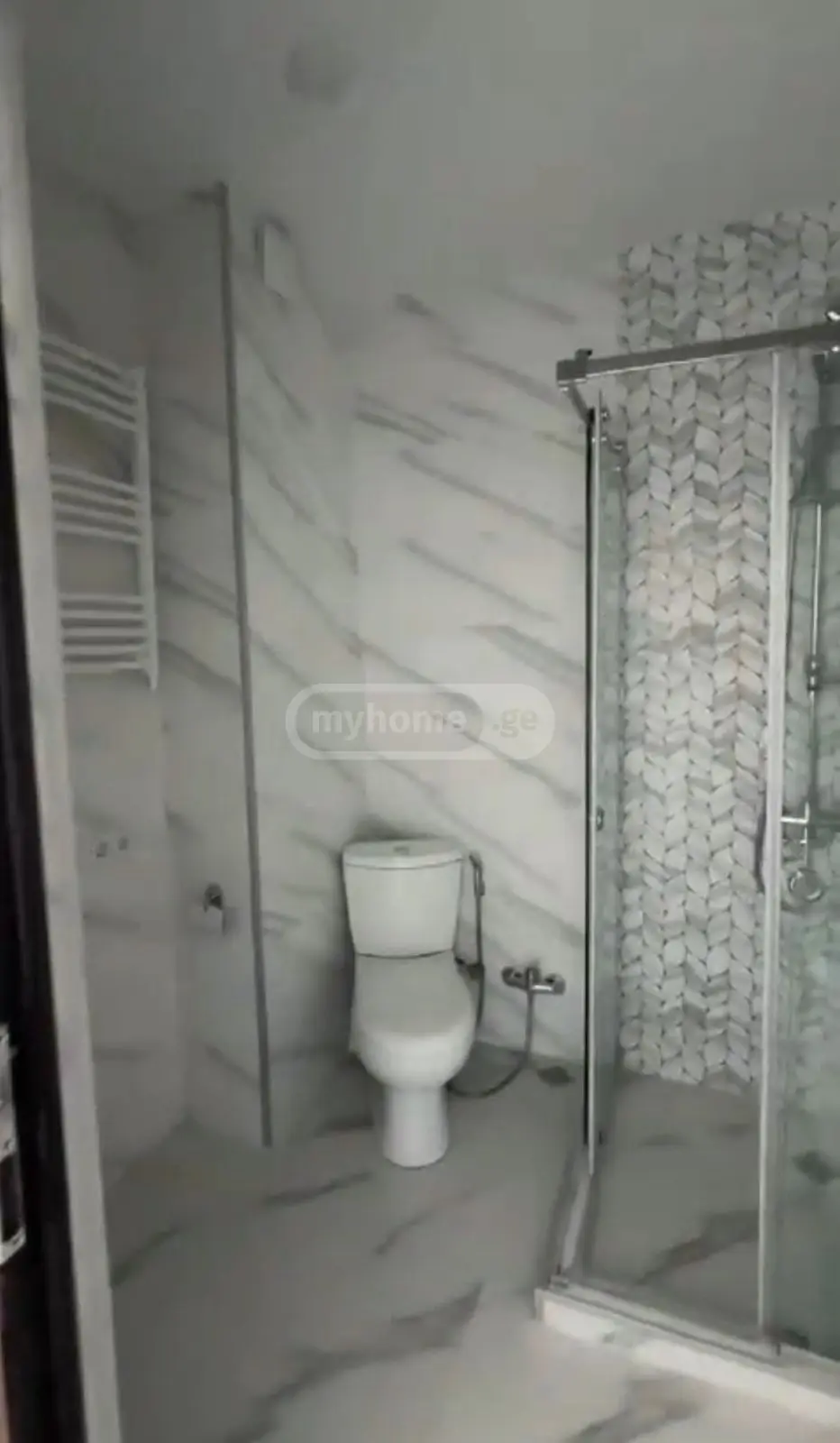 For Sale 2 Room Apartment view 3