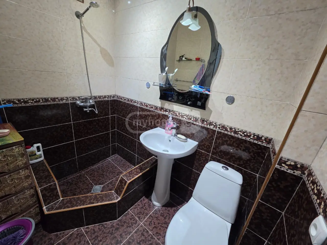 For Sale 6 Room Apartment Kutaisshi view 7