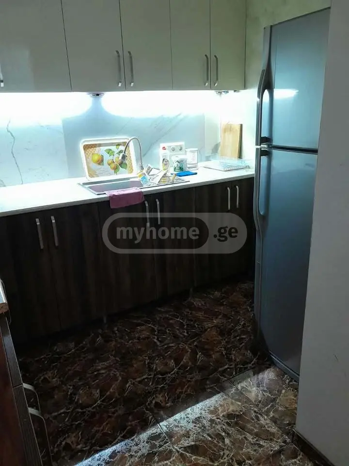 For Sale 3 Room Apartment Kutaisshi view 4