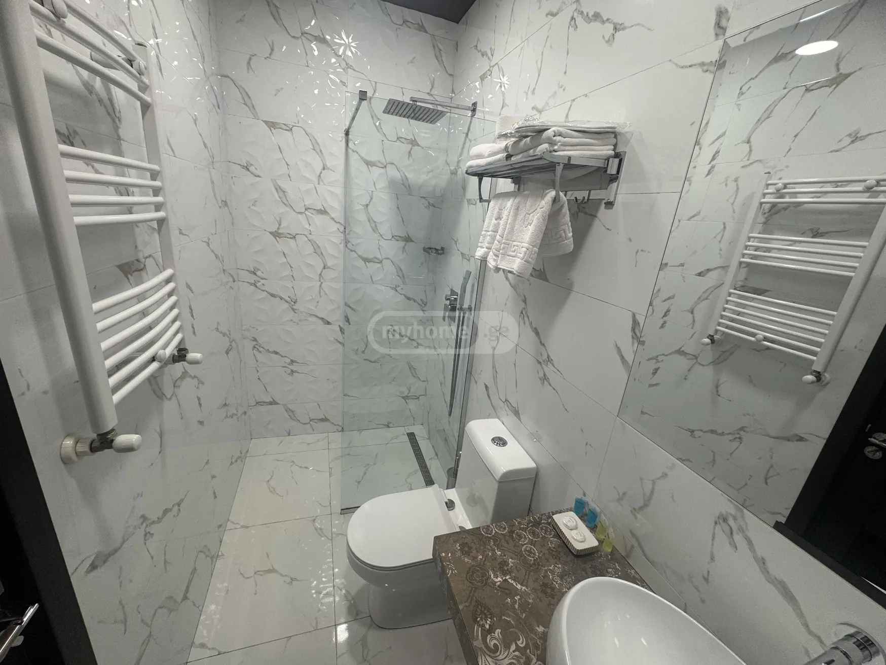 Daily Rent 2 Room Sastumro Eliaze, 10 of 12