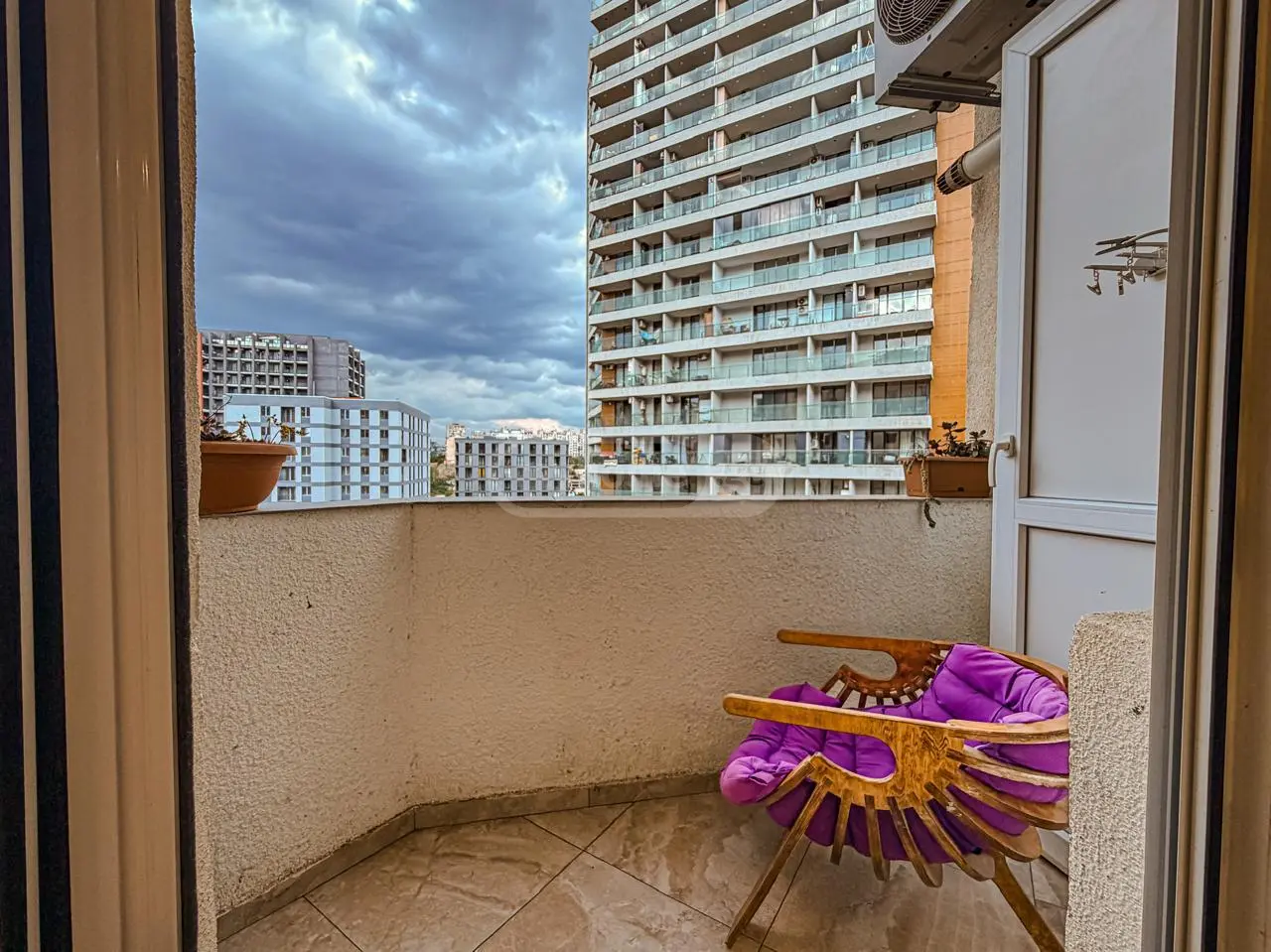 3 Room Flat Daily Rent. Vake view 20
