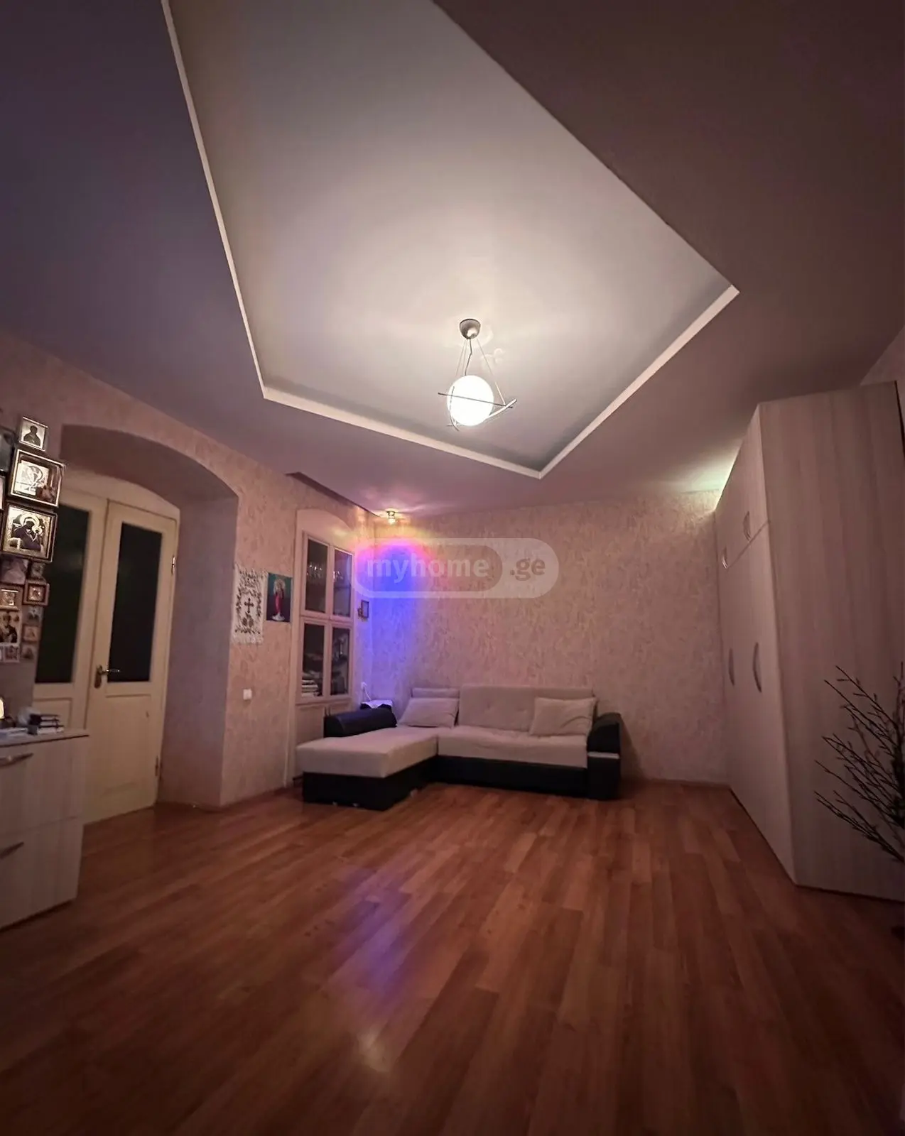 For Sale 3 Room Apartment Chughuretshi, 3 of 5