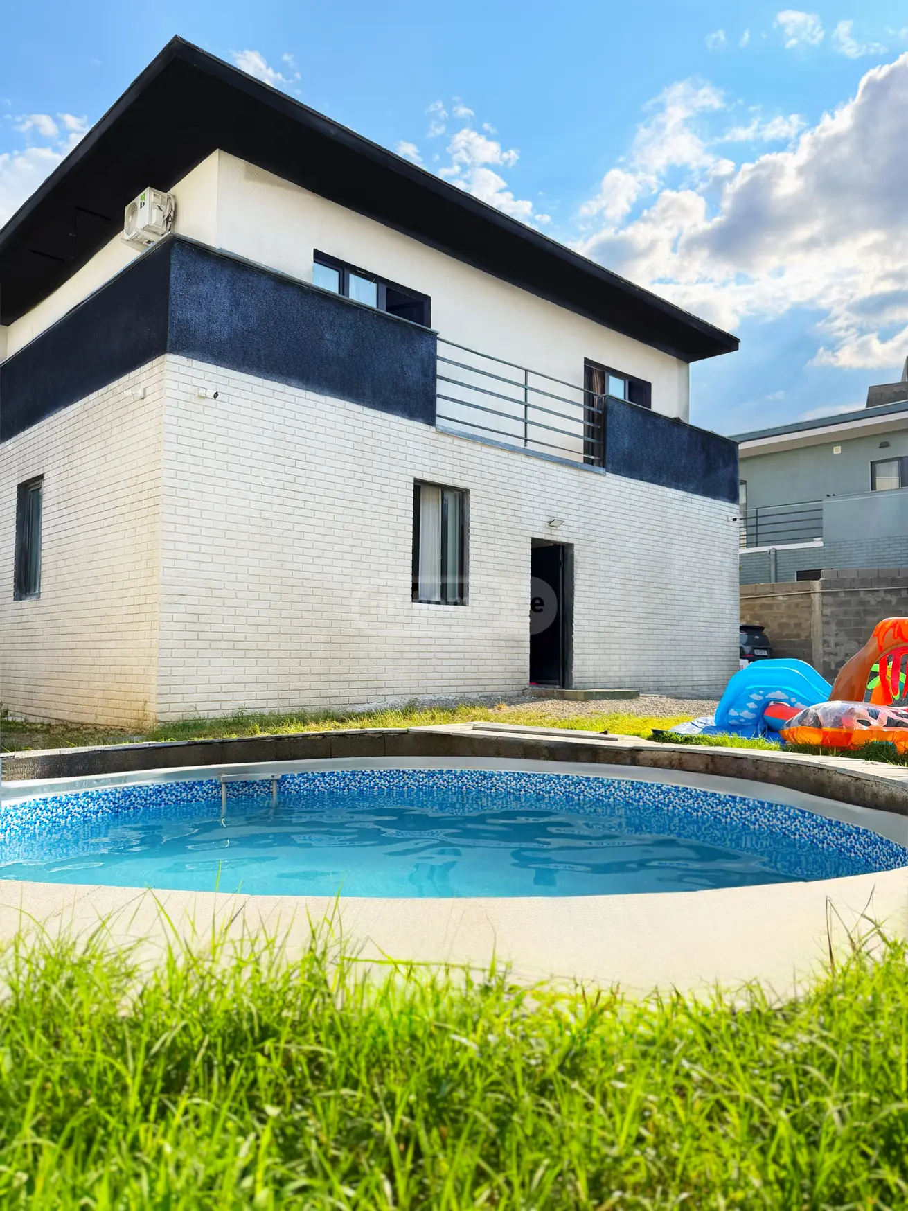 For Sale 8 Room Private House Varketilshi, 2 of 12