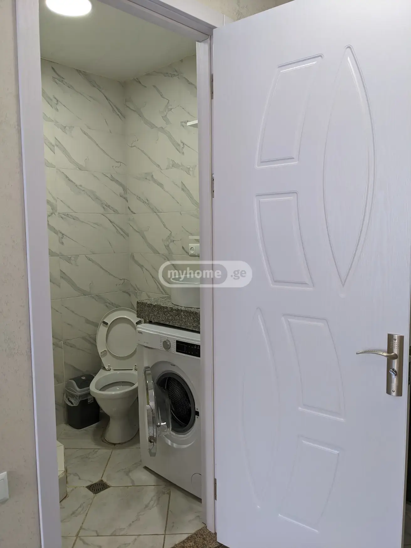 1 Room Flat Daily Rent. Batumi view 20
