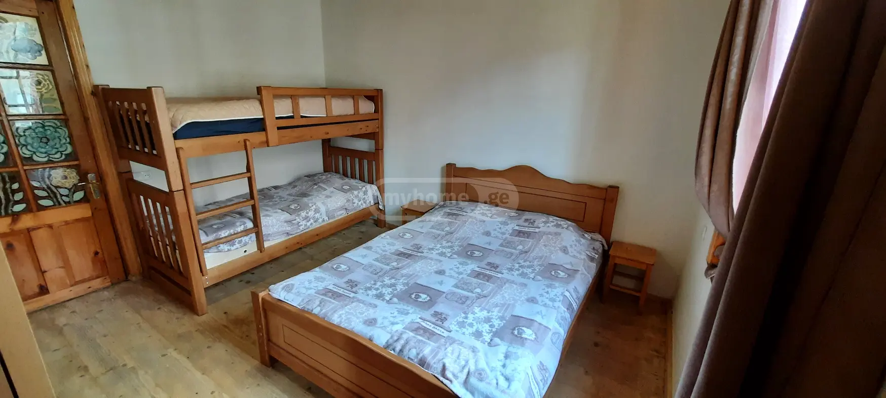 Daily Rent 9 Room Sastumro Ambrolaurshi view 2
