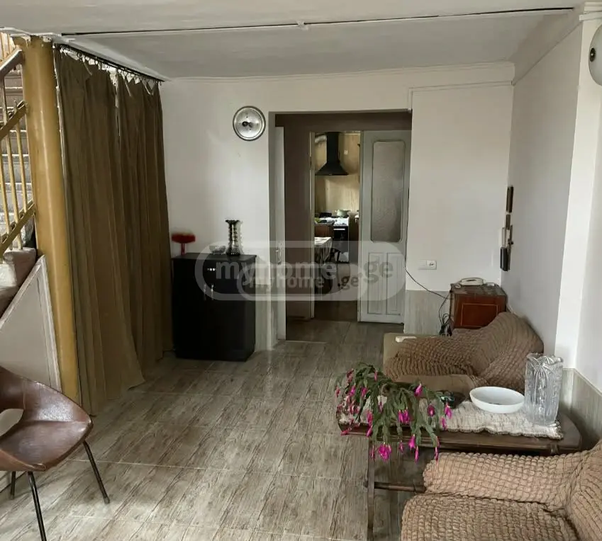 For Sale 6 Room Private House Kutaisshi view 1