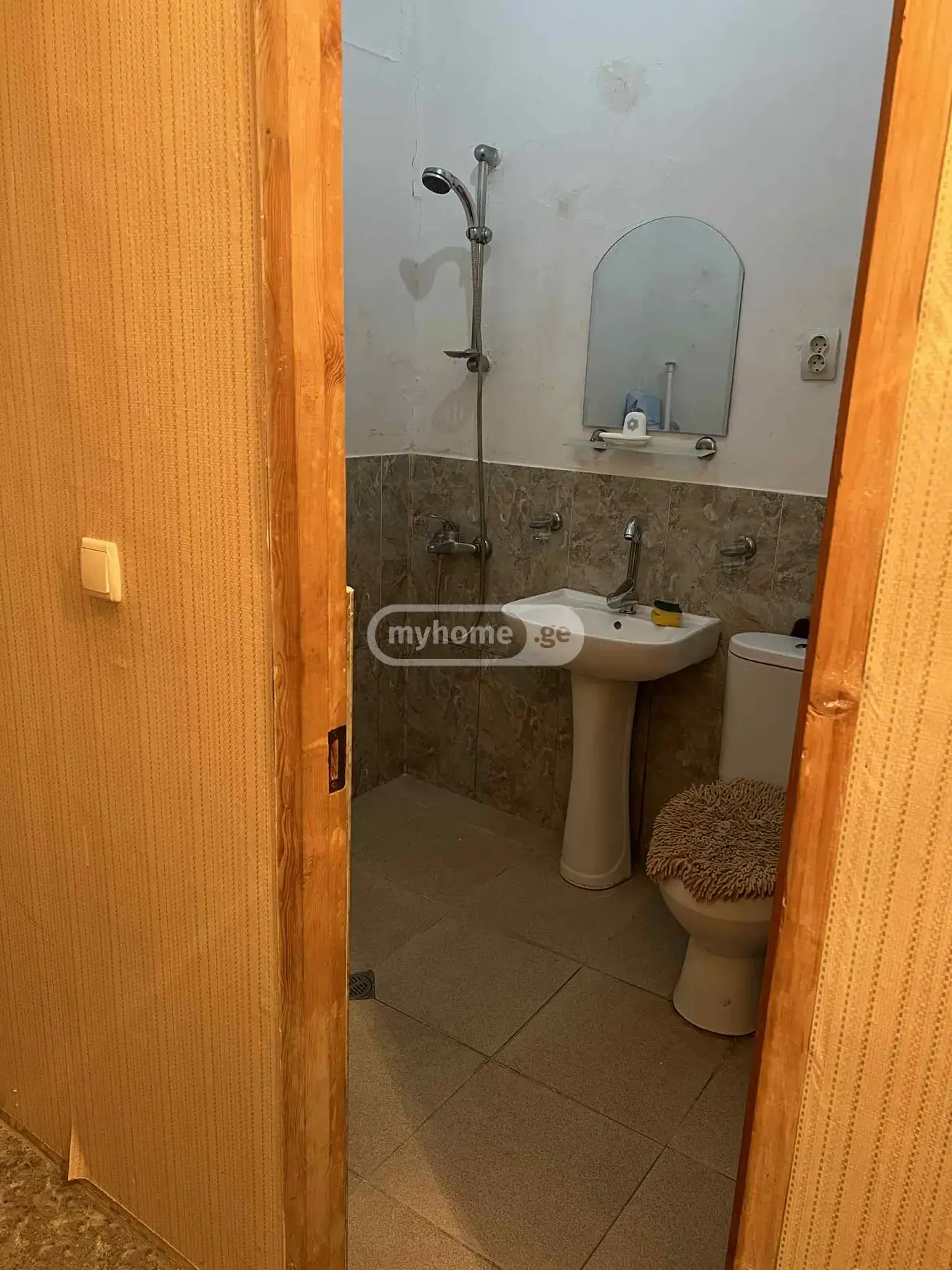 For Rent 1 Room Apartment Kutaisshi view 6