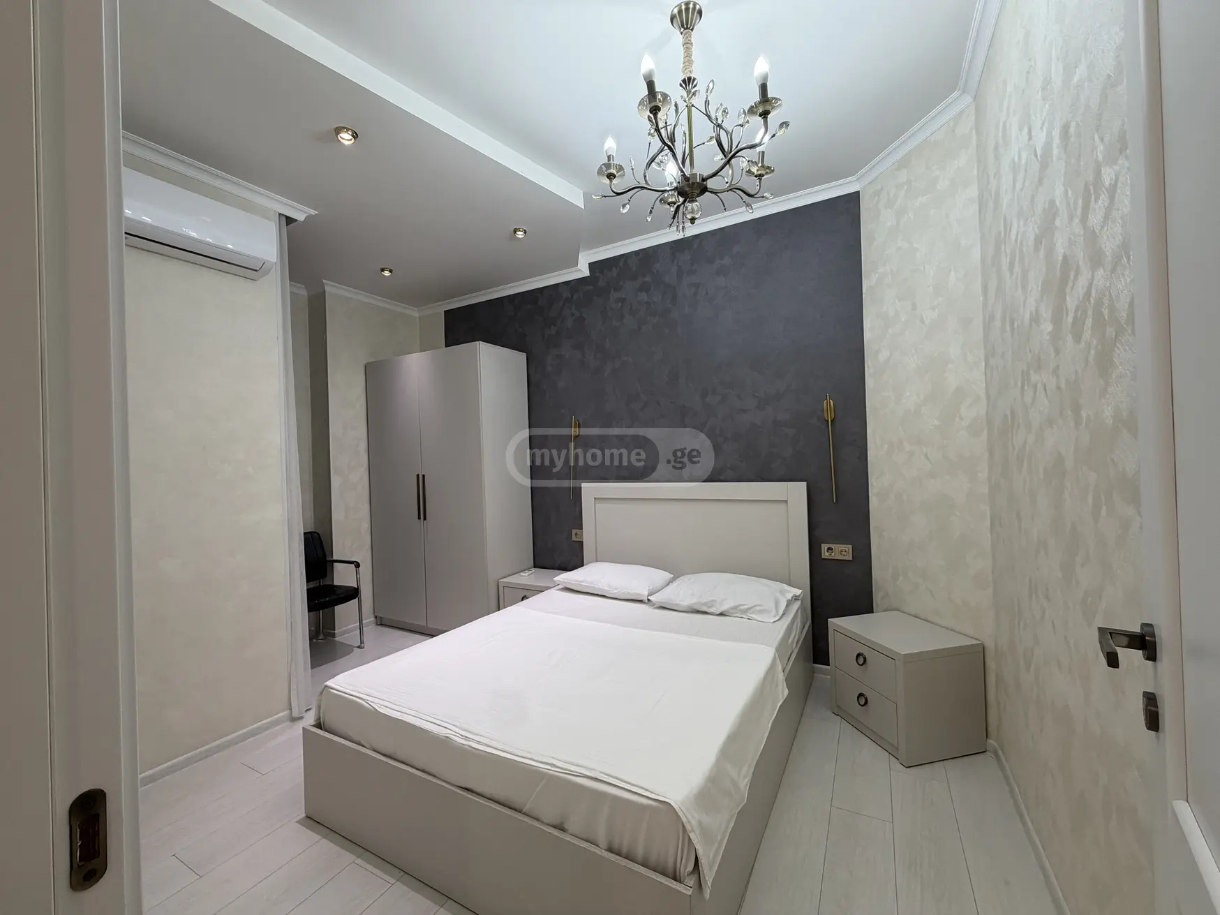 Daily Rent 5 Room Apartment view 14