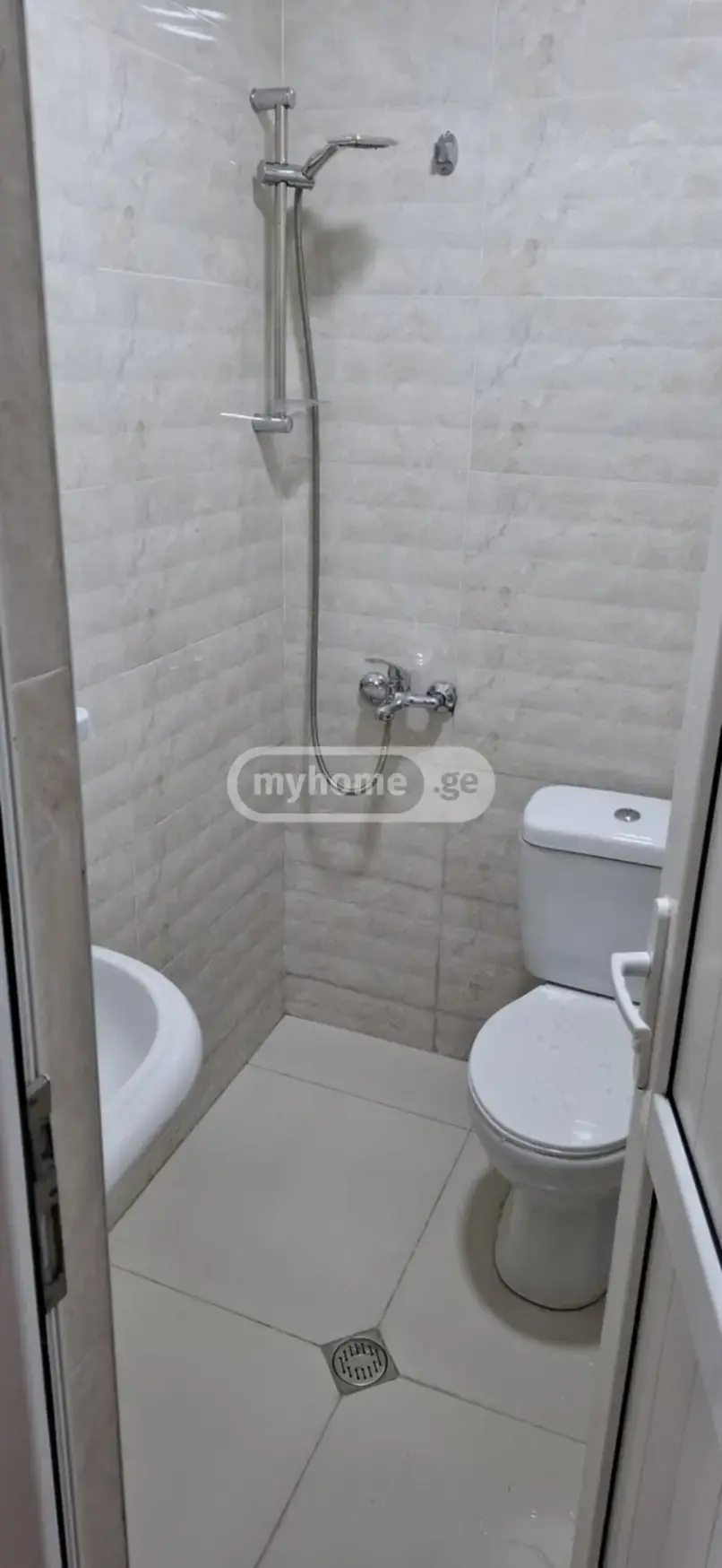 For Rent 1 Room Apartment Kutaisshi view 2