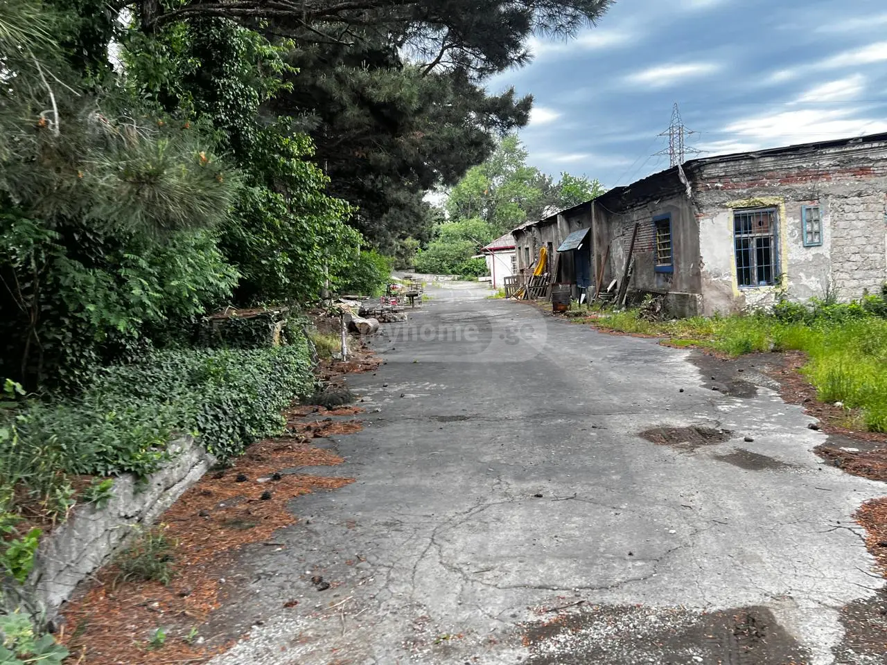 For Sale Universaluri Commercial Space Mtskhetashi view 1