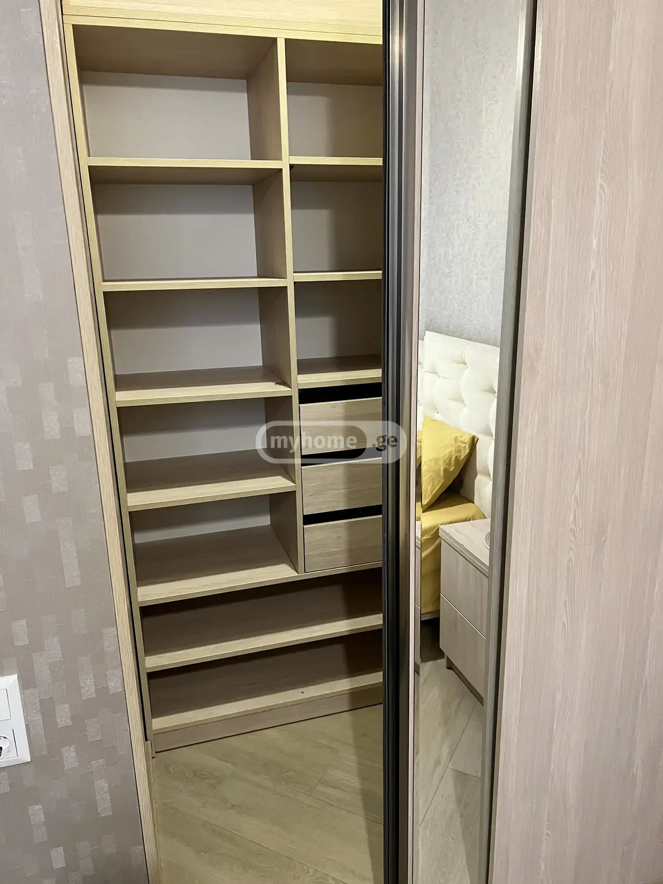 For Rent 4 Room Apartment Kutaisshi view 12