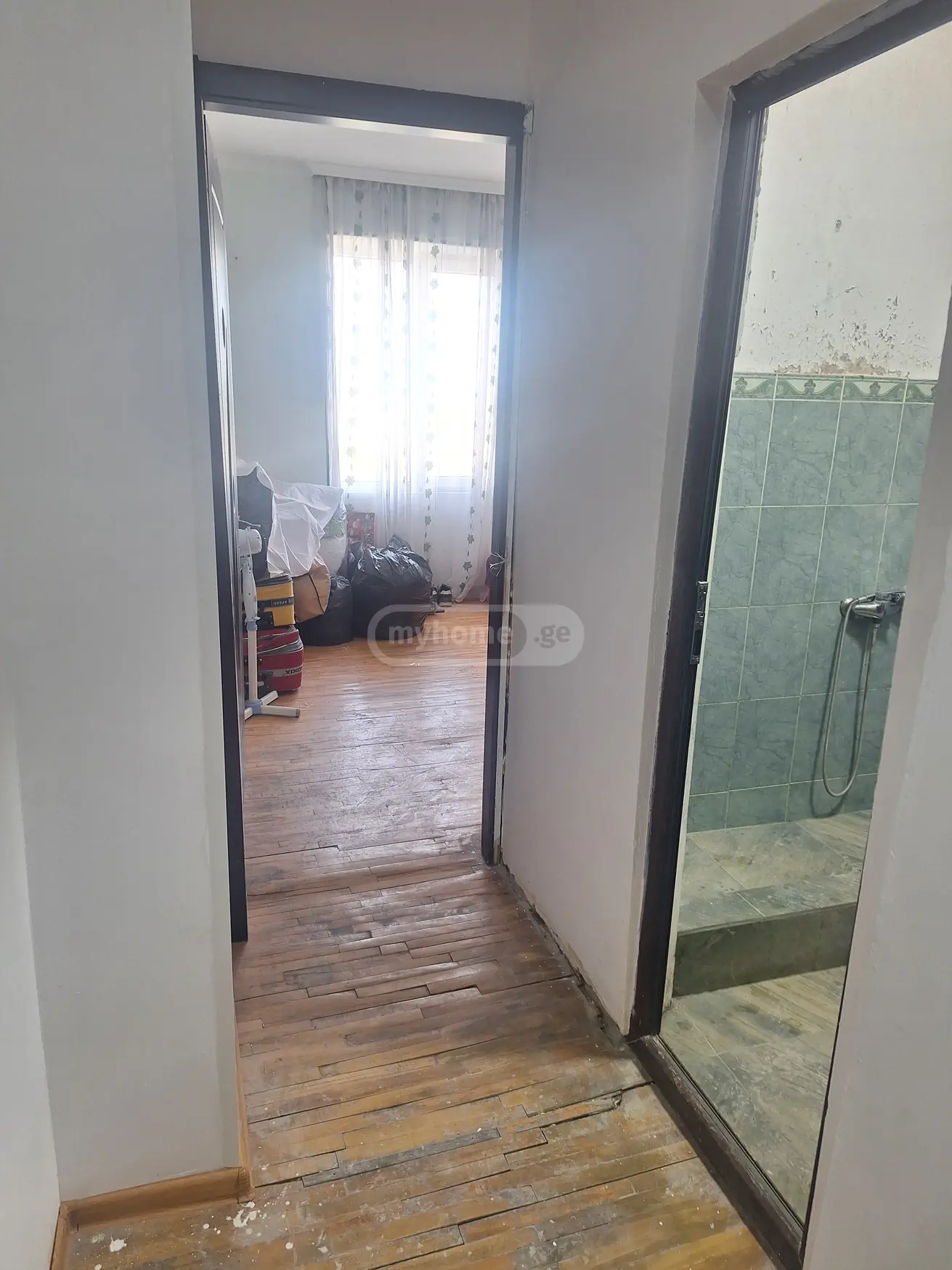 For Sale 3 Room Apartment Kutaisshi view 4