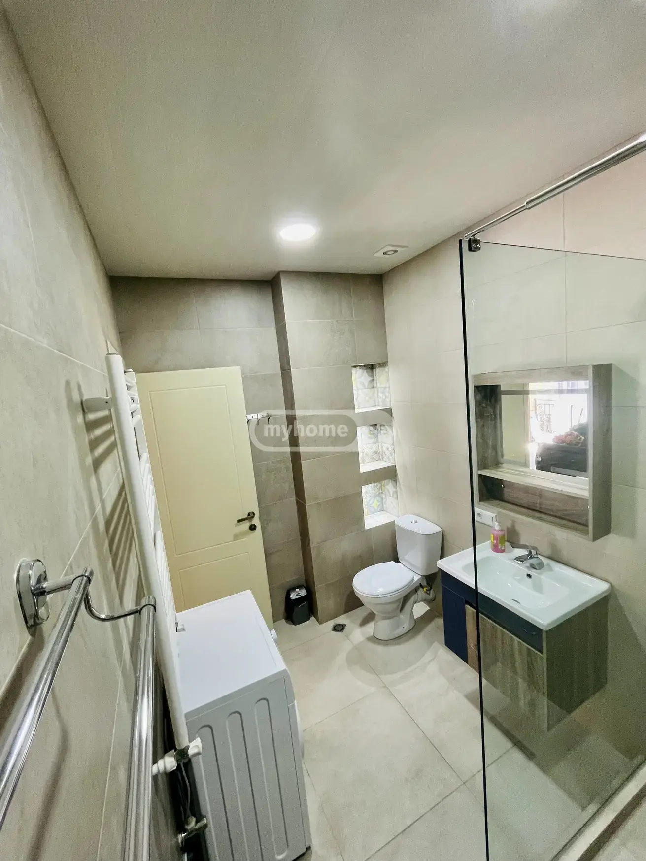 For Rent 4 Room Apartment Kutaisshi view 10