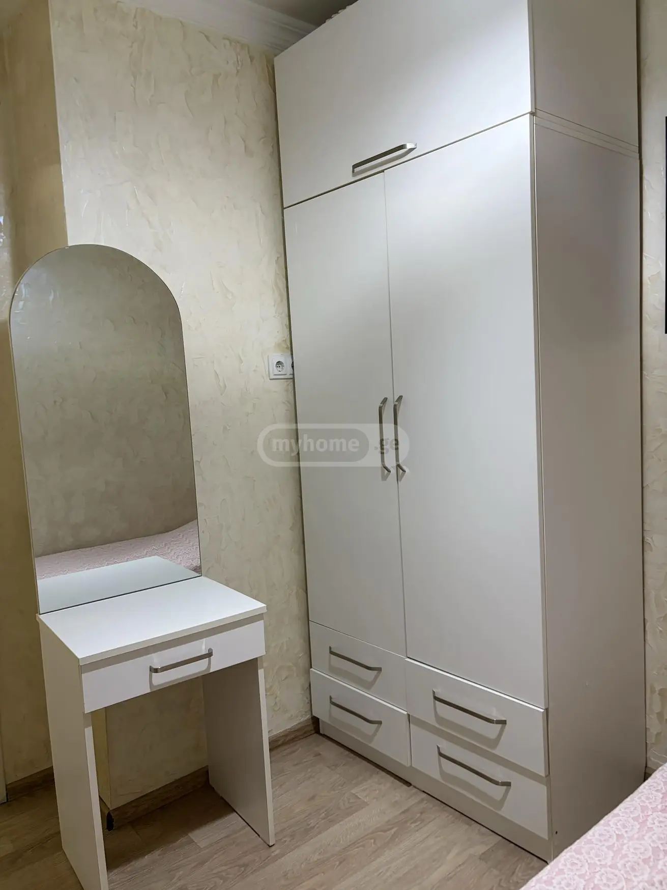 Daily Rent 3 Room Apartment view 8