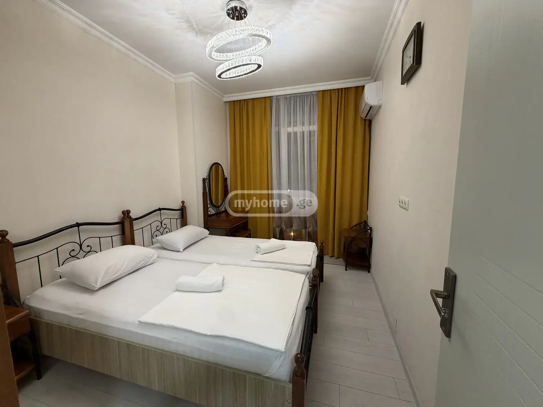 Daily Rent 4 Room Apartment view 7