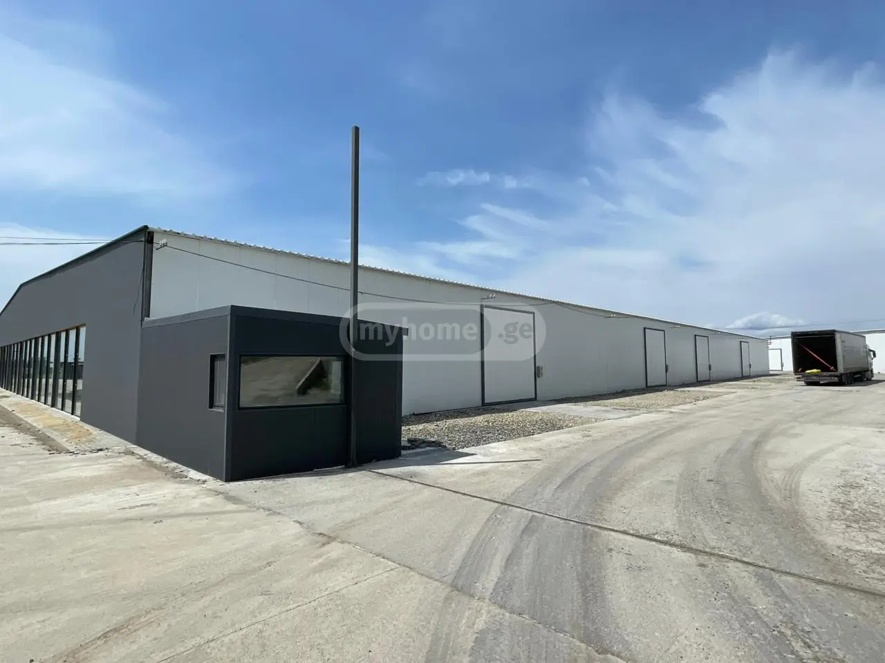 For Rent Sasatsqobe Commercial Space Gardabnis Munitsipalitetshi view 1