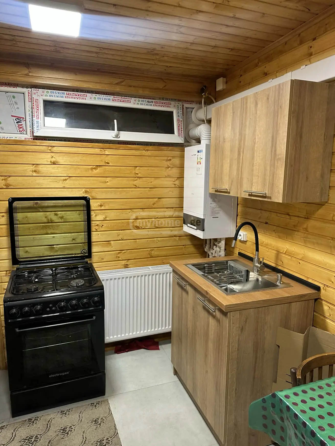 For Rent 2 Room Apartment, 1 of 8