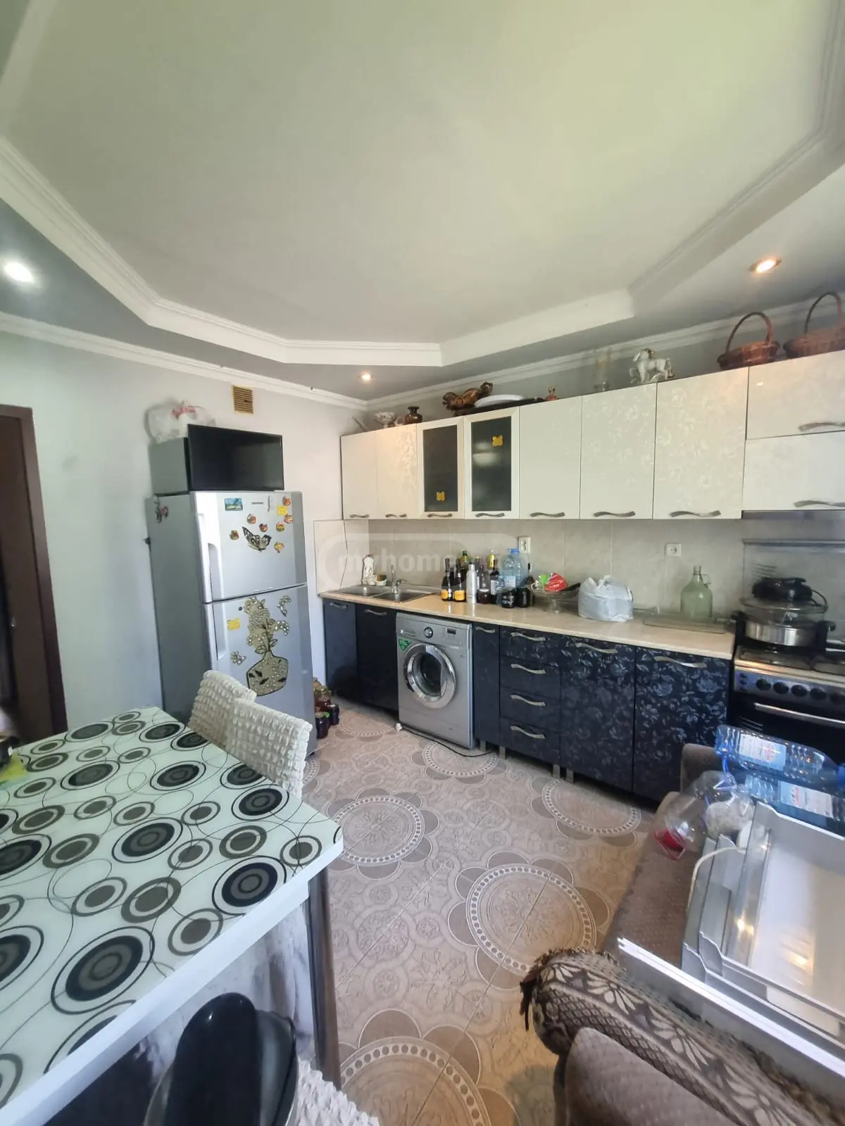 For Sale 3 Room Apartment Potshi view 4
