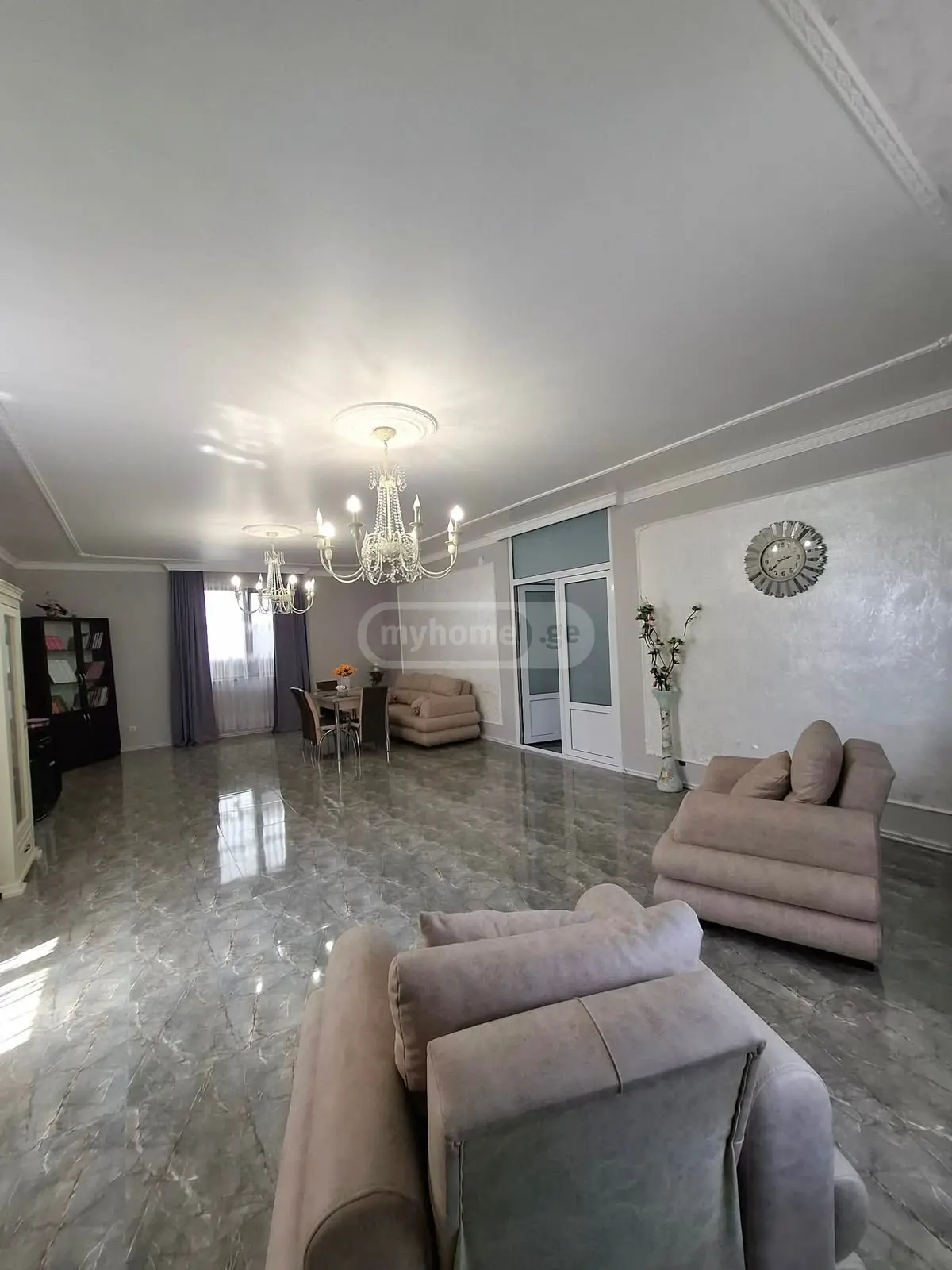 For Sale 6 Room Private House view 1
