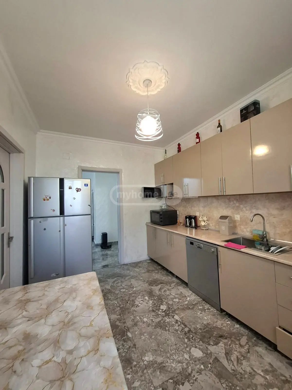For Sale 10+ Room Private House In Batumi view 4