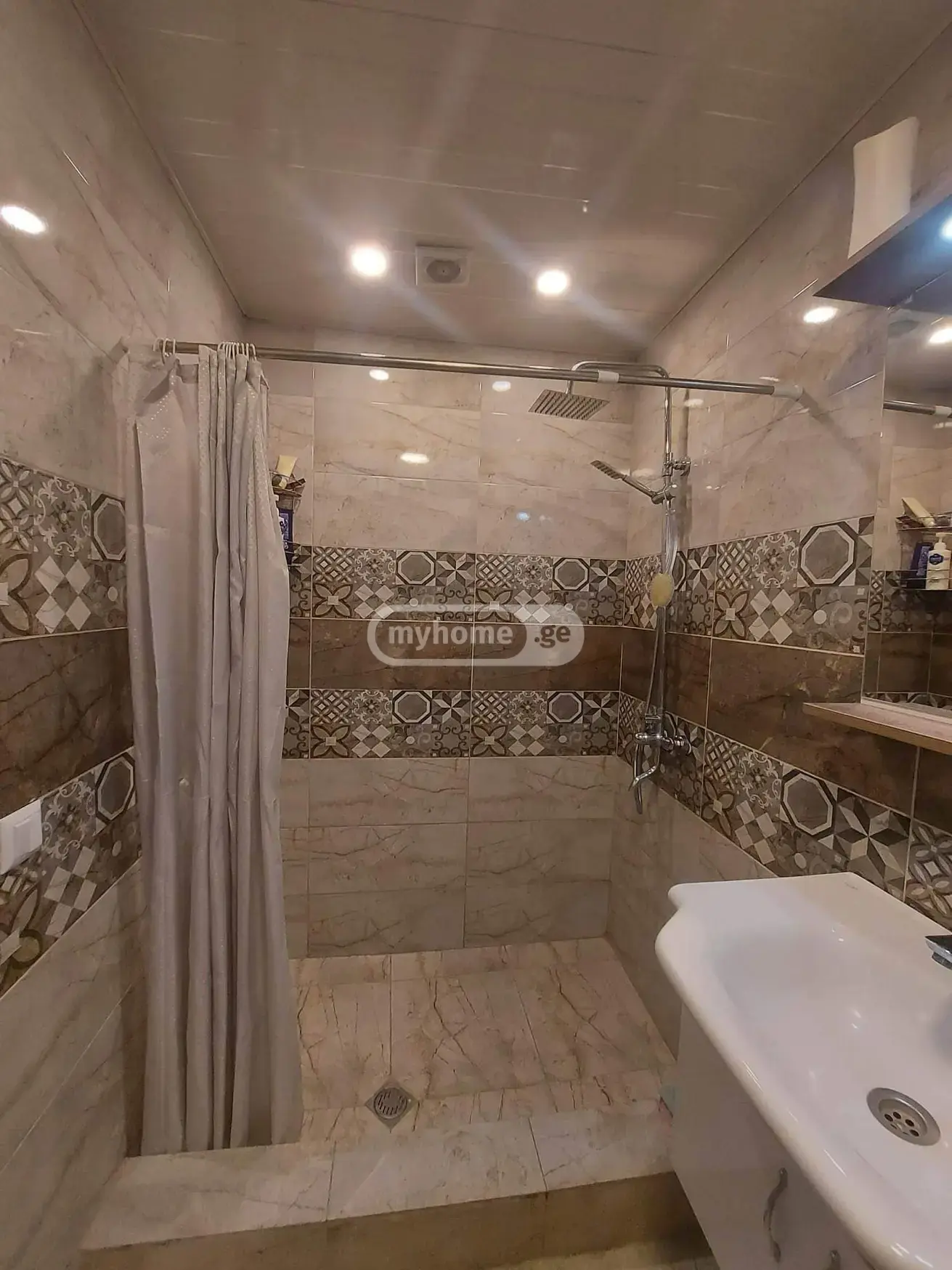 For Sale 4 Room Apartment Kutaisshi view 17